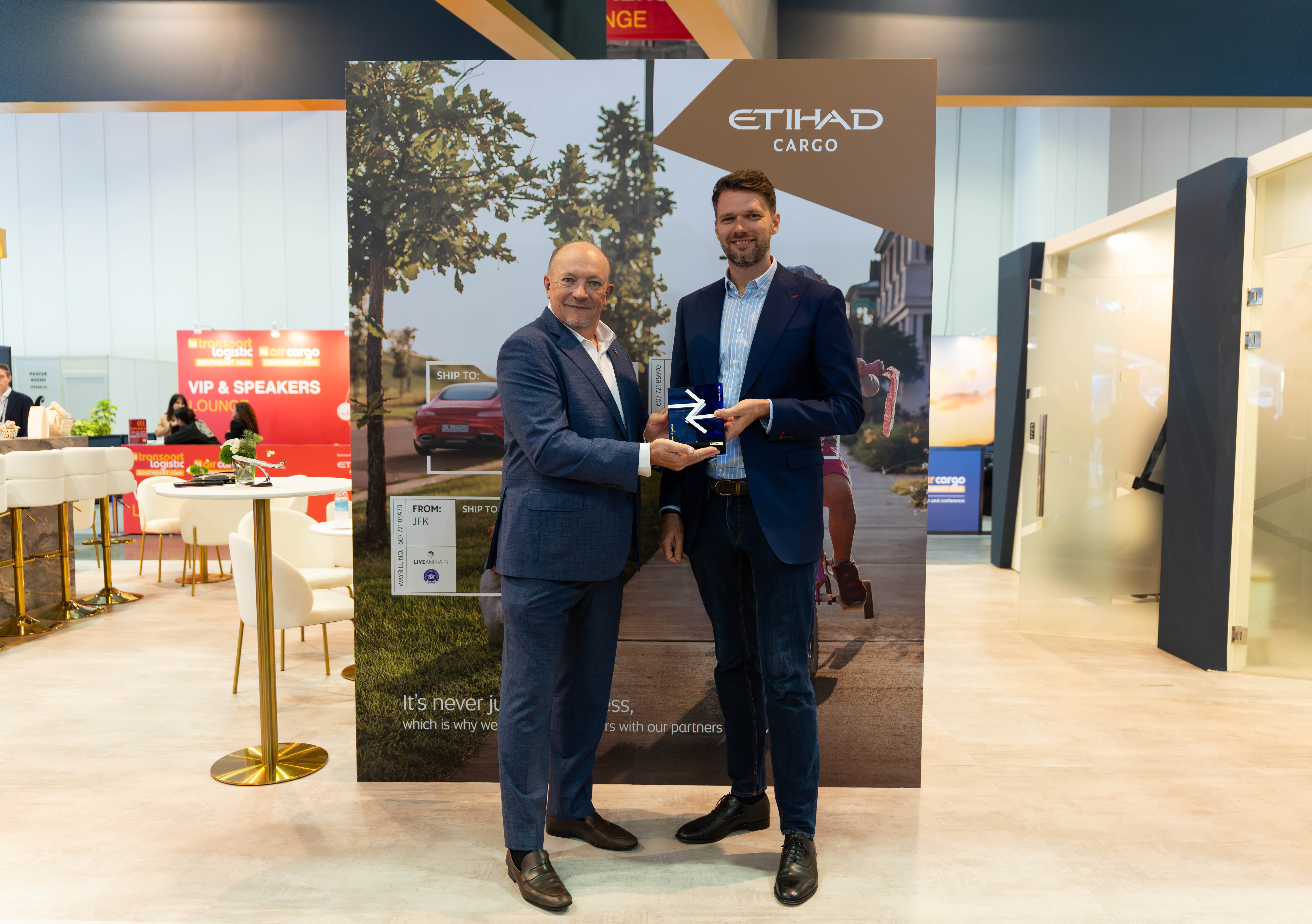 Etihad Cargo deepens partnership with Teleport, expands Southeast Asia network with Phnom Penh Freighter Deployment